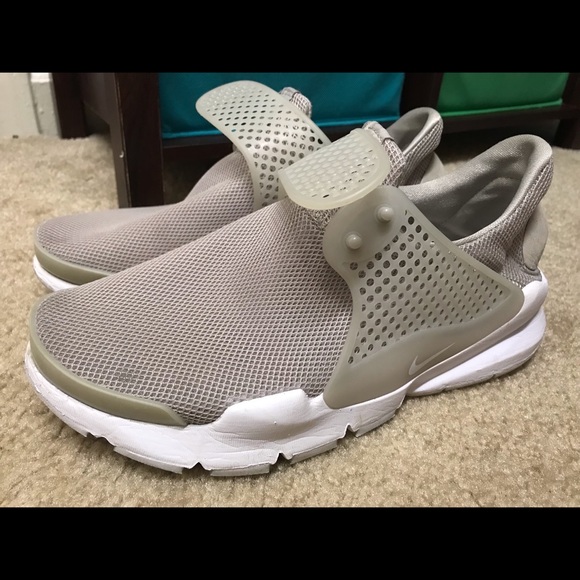 nike sock dart womens grey